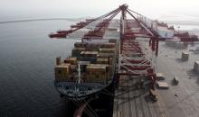 Kazakhstan signs investment deal to build exclusive terminal at Iran's Shahid Rajaee Port