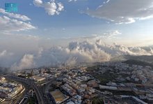 Autumn Weather: Fog and Rain Capture the Beauty of Nature in Aseer