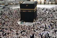'Digital Mutawwif' Facilitates Umrah Rituals at the Grand Mosque