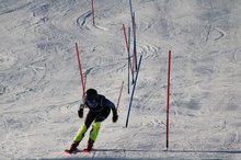 Azerbaijan hosts first-ever international alpine skiing tournament