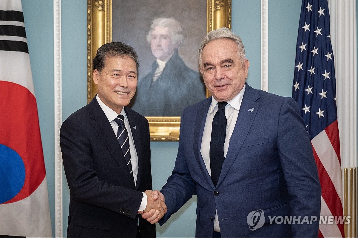 S. Korea's unification minister in U.S.