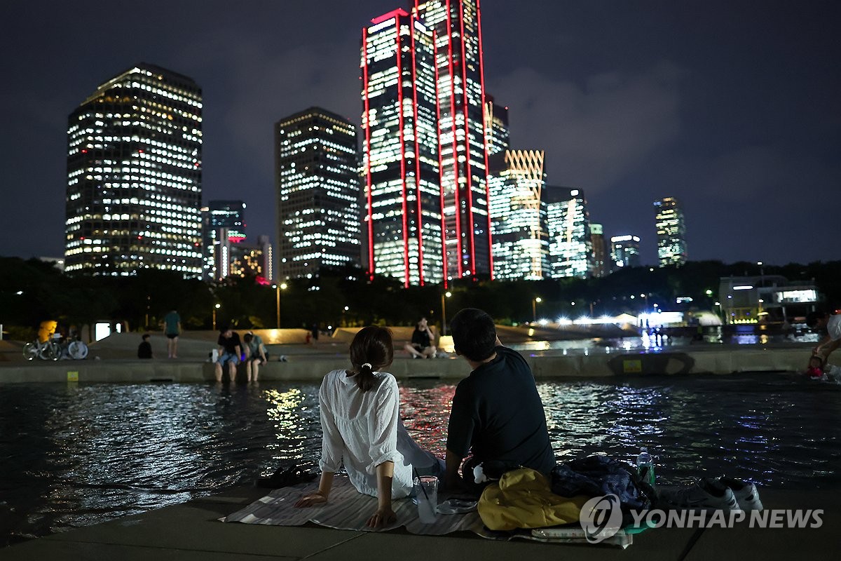 Record-breaking tropical night