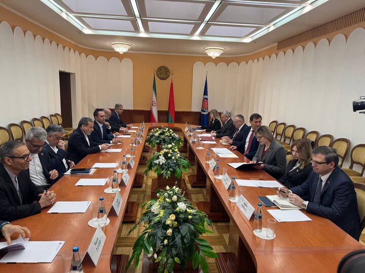 Iran, Belarus FMs stress continuation of upward trend of ties