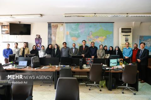 South Korea Ambassador visits Mehr News Agency, Tehran Times