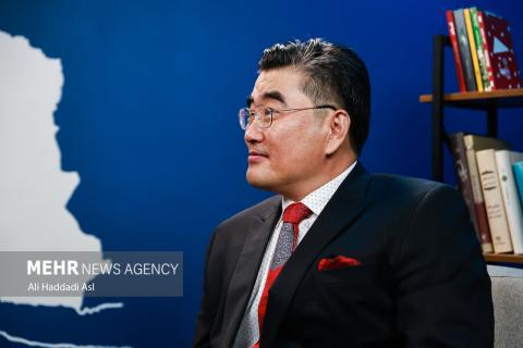 South Korea Ambassador visits Mehr News Agency, Tehran Times