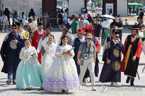Surge in foreign tourists