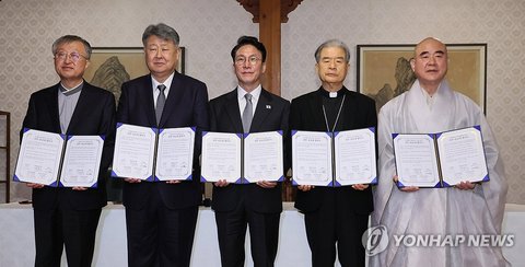 Govt-religious cooperation