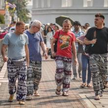 elephant print pants 