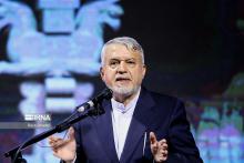 Iran plans to issue tourist cards for foreign tourists: Minister