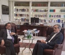 IRNA’s CEO discusses joint cooperation as he visits Doha-based Fadaat Media Group
