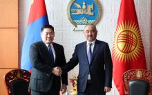 Prime Minister of Mongolia Oyun-Erdene Luvsannamsrai and Speaker of the Jogorku Kenesh (Parliament) of the Kyrgyz Republic Nurlanbek Shakiev