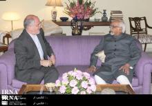 Indiaˈs VP Calls For Settling Syrian Problems Inside Its Border  