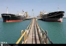 Politics, Strong Dollar Behind Falling Oil Prices: Expert