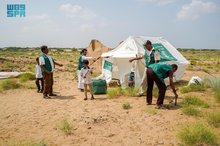 KSrelief Distributes Shelter Materials in Yemen