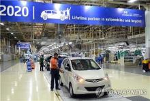 This photo provided by Hyundai Motor shows the company's production plant in India. (PHOTO NOT FOR SALE) (Yonhap)