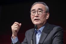 KT Corp. CEO Kim Young-shub speaks at a press conference during the ongoing Mobile World Congress (MWC) 2025 on March 4 in Barcelona, Spain, in this photo provided by the company. (PHOTO NOT FOR SALE) (Yonhap)