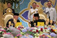  His Majesty Sultan Ibrahim (left)  and Sultan Hassanal Bolkiah of Brunei 