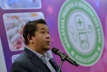 Malaysia’s Deputy Health Minister Lukanisman Awang Sauni 