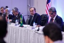 RIO DE JANEIRO (Brazil), Nov 18 — Malaysian Prime Minister Anwar Ibrahim attended a Roundtable Meeting with Brazilian industry leaders, attended by 34 representatives from 20 prominent companies and key businesses in Brazil, here Sunday.  Also present at the meeting were Foreign Minister Mohamad Hasan and Minister of Investment, Trade, and Industry Tengku Zafrul Abdul Aziz.  -- fotoBERNAMA (2024) COPYRIGHT RESERVED