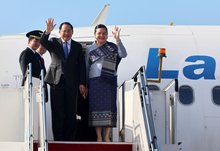 Prime Minister of Laos, Sonexay Siphandone