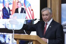 Deputy Prime Minister Dr Ahmad Zahid Hamidi delivers a keynote address on Technical and Vocational Education and Training (TVET) at University College London (UCL) here on Monday.