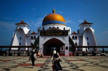 --fotoBERNAMA