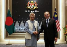 PUTRAJAYA, Aug 12 -- Prime Minister Datuk Seri Anwar Ibrahim (right) shakes hands with Bangladesh’s Chief Adviser Prof Dr Muhammad Yunus at a luncheon hosted by the former at the Seri Perdana Complex in Putrajaya today.  -- fotoBERNAMA (2025) COPYRIGHT RESERVED