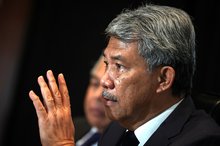 KUALA LUMPUR, Dec 22 -- Malaysian Foreign Minister Mohamad Hasan speaks at a press conference after the Special ASEAN Foreign Ministers’ Meeting on the current situation between Cambodia and Thailand, held here today.