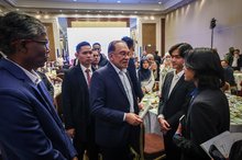 ANKARA, Jan 7 — Prime Minister Datuk Seri Anwar Ibrahim mingled with Malaysians during the MADANI Touch of Compassion with the Malaysian Diaspora programme in conjunction with his official visit to Türkiye today.  The official visit is at the invitation of Turkish President Recep Tayyip Erdoğan and marks the Prime Minister’s first official visit to Türkiye.  — photo BERNAMA (2026) ALL RIGHTS RESERVED