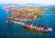 Vietnam's seaports strive to keep up with global green trend