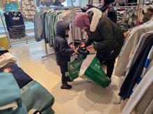 KSrelief Distributes 290 Winter Clothing Vouchers in Lebanon