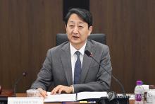 Industry Minister Ahn Duk-geun speaks during a meeting held in Seoul on Feb. 29, 2024, in this file photo provided by the Ministry of Trade, Industry and Energy. (PHOTO NOT FOR SALE) (Yonhap)