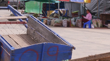 fruit seller 