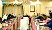 Shura Council Speaker Meets Pakistani Prime Minister