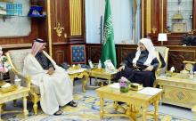 Shura Council Speaker Receives Qatari Delegation to Strengthen Parliamentary Ties