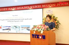VNA General Director Vu Viet Trang speaks at the roundtable. (Photo: VNA)