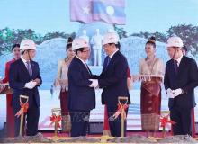 Prime Ministers mark start of work on Laos - Vietnam Friendship Park