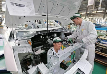 A car manufacturing plant in Vinh Phuc province. (Photo: VNA)