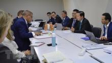 Minister of Natural Resources and Environment Tran Hong Ha leads the Vietnamese delegation to the event. (Photo: VNA)