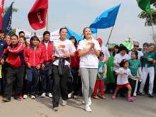 Vietnam Miss World Ngo Phuong Lan joins the event 