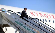 Kyrgyz president’s plane lands in Ashgabat  