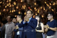 Prime Minister attends “V Fest – Vietnam Today” music festival