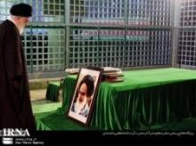 Supreme Leader Pays Tribute To Late Imam