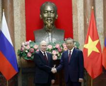 Vietnamese, Russian leaders exchange congratulations on diplomatic ties anniversary