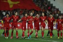 Vietnam beat Myanmar 2-0 in the women’s football final of the 32nd SEA Games in Cambodia on May 15. (Photo: VNA)