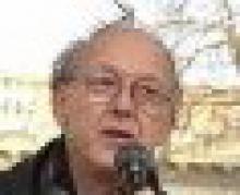 Scholar: US seeking to deceive world by false anti-Iran claims 