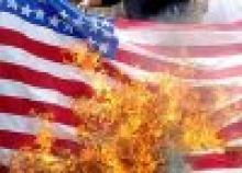 Kashmiri Women’s Group Burn American Flag