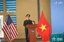 Vietnamese Deputy Minister of National Defence Sen. Lieut. Gen. Hoang Xuan Chien speaks at the event. (Photo: qdnd.vn)