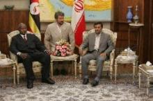 Ahmadinejad:Certain powers want to deprive nations of nuclear right