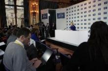 Libyan rebels can be armed, says Clinton